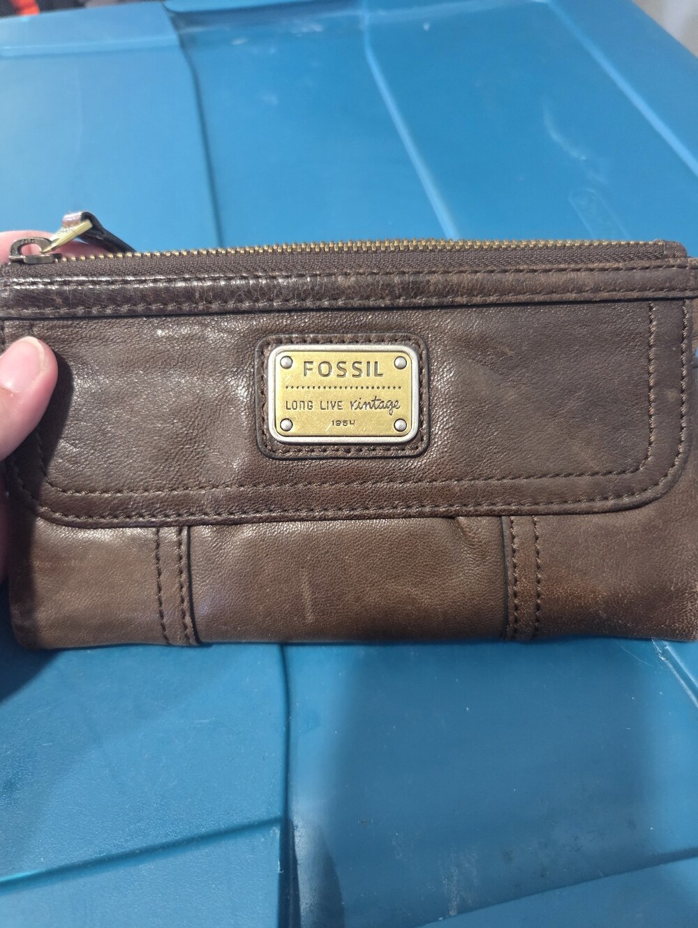 Fossil Women’s Long Live Vintage 1954 Bifold Top Zip Wallet Rare Soft Leather